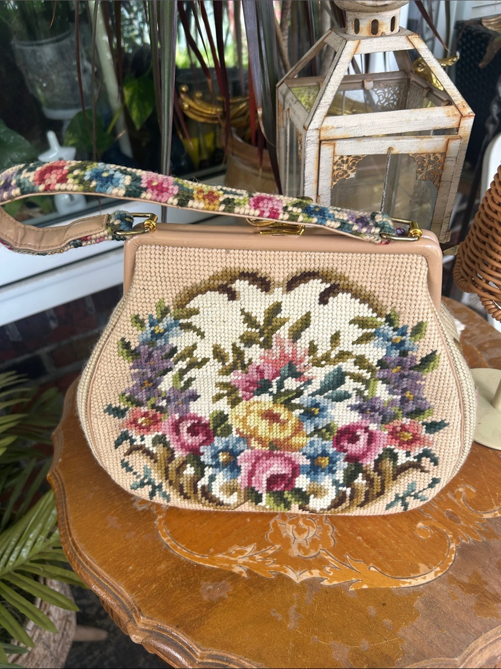 Vintage Floral Needlepoint Handbag - Picture 4 of 13